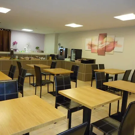 Salea Hotel